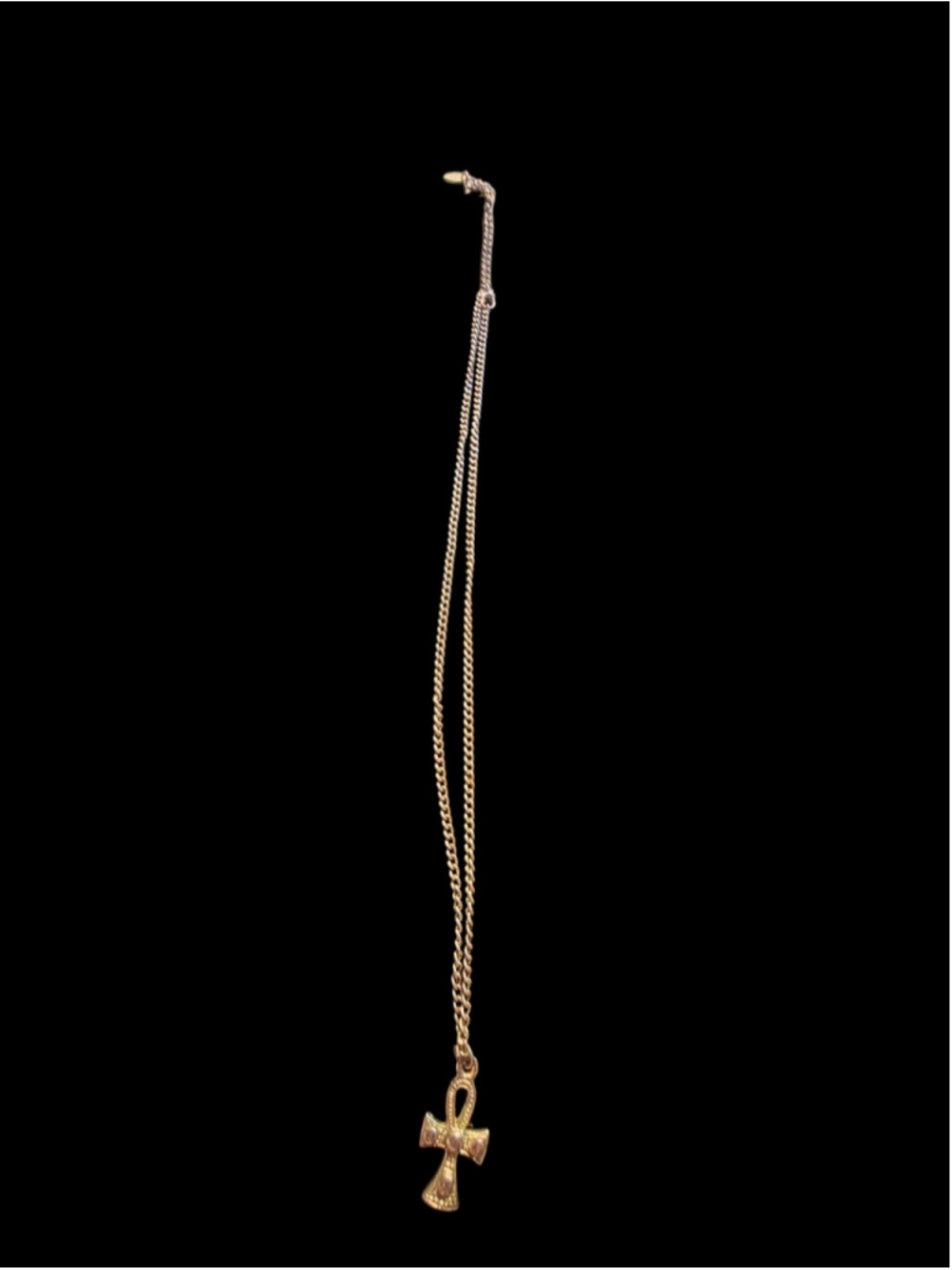 10/1/7. Claires Ankh Necklace(PRICE IS FIRM IF YOUR JUST BUYING THIS ITEM)